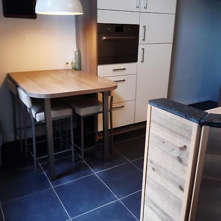 Maison Cosy Au Centre De Nivelles - Videosurveillance Exterieure Екстериор снимка